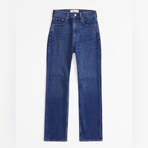 BEST SELLER BRAND NEW Abercrombie & Fitch Ultra High Rise Ankle Straight Jean